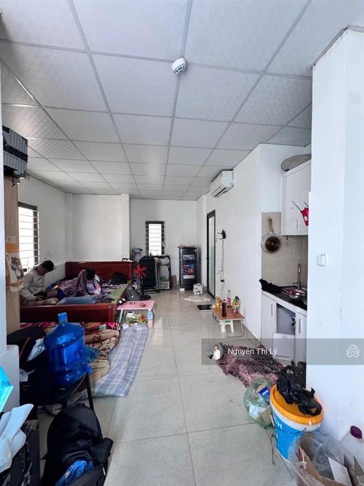 Siêu phẩm ccmn phú diễn lô gó,c 4 thoáng, 8 tầng thang máy, 31 phòng thu 1.8 tỷ/năm, sđcc, full đồ