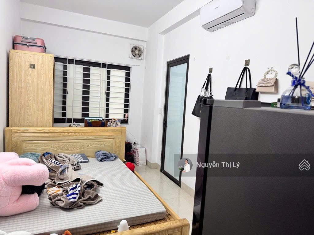 Siêu phẩm ccmn phú diễn lô gó,c 4 thoáng, 8 tầng thang máy, 31 phòng thu 1.8 tỷ/năm, sđcc, full đồ