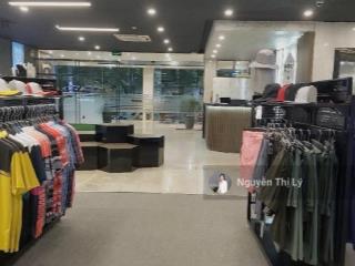 Siêu building mặt phố võ chí công, 9 tầng, 2 thang máy,có hầm, mặt tiền quyền lực, thu 320 tr/tháng