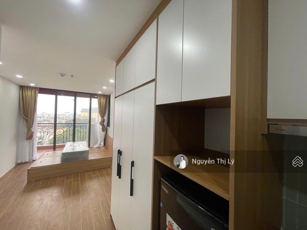 Siêu phẩm ccmn trần cung  9 tầng thang máy  35 phòng  dòng tiền 230tr/tháng (rcg305049)