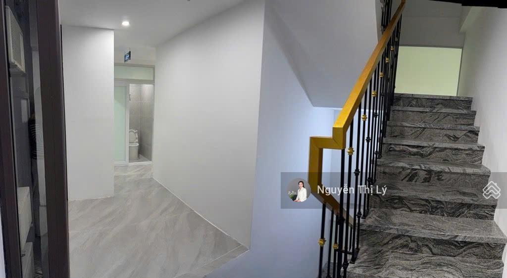 Siêu building lê đức thọ 11 tầng thang máy thông sàn văn phòng dòng tiền 2.5 tỷ/năm (stl5010043)