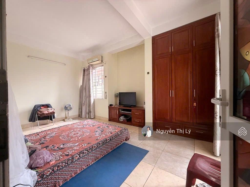 Bán nhà 500m2 phú diễn 2 mặt tiền dòng tiền sẵn có ô tô tải tránh sẵn 2 tòa nhà 5 tầng