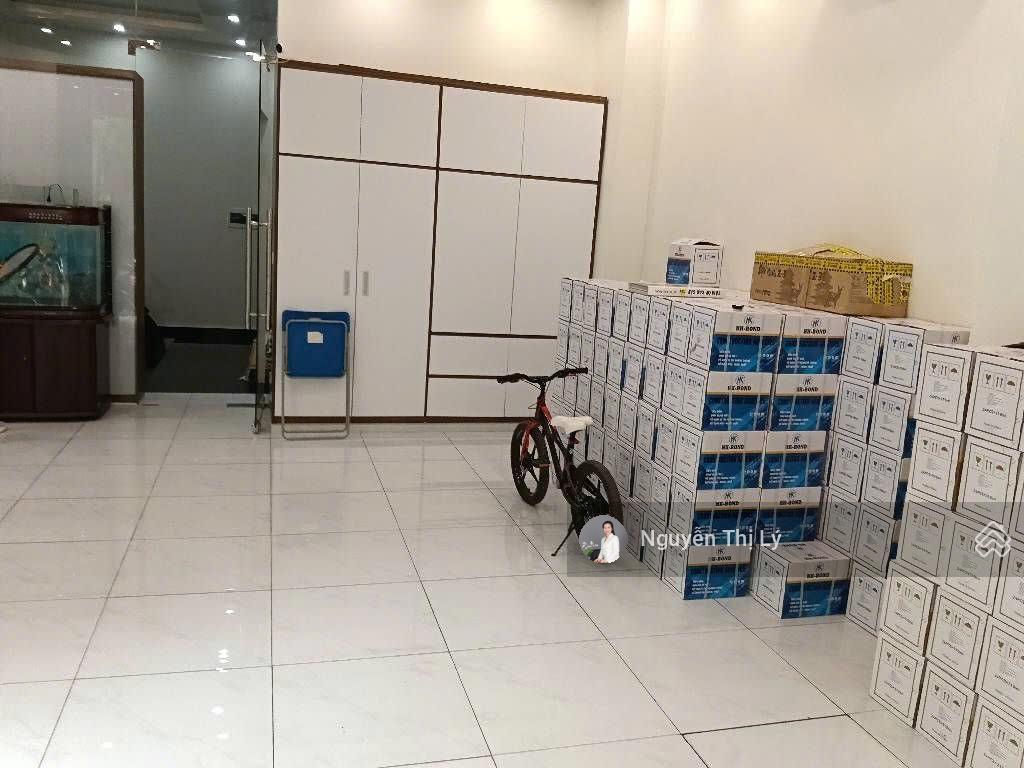 Siêu phẩm phân lô cầu diễn lô góc 2 mặt tiền 6 tầng thang máy vỉa hè đá tránh (vtl30501)