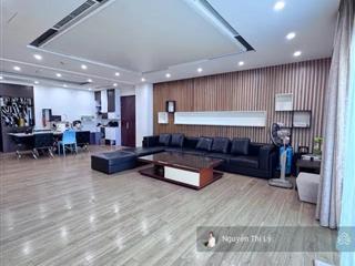 Chính chủ bán căn hộ chung cư mỹ đình 4 phòng ngủ, nội thất cao cấp, slot ô tô.  0966 711 ***