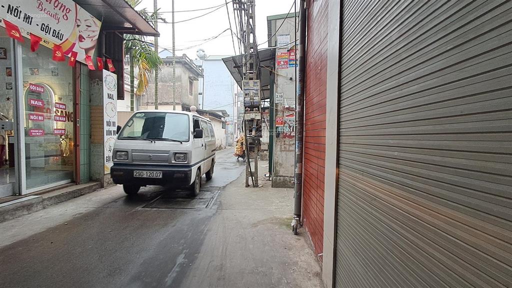 Bán nhà tại làng bất lự, tiên du, bắc ninh, mặt trục chính ô tô thông,kinh doanh