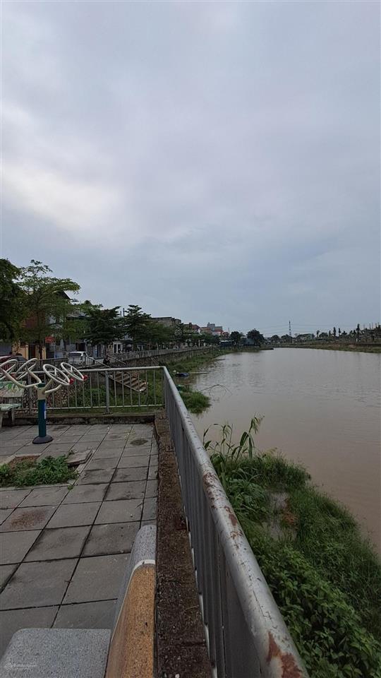 Đẹp nhất từ sơn, tầm phân khúc nhỉnh 3