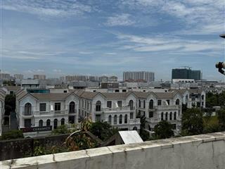 Siêu phẩm phân lô, đấu giá, 6 tầng, phố việt hưng, giá rẻ bất ngờ