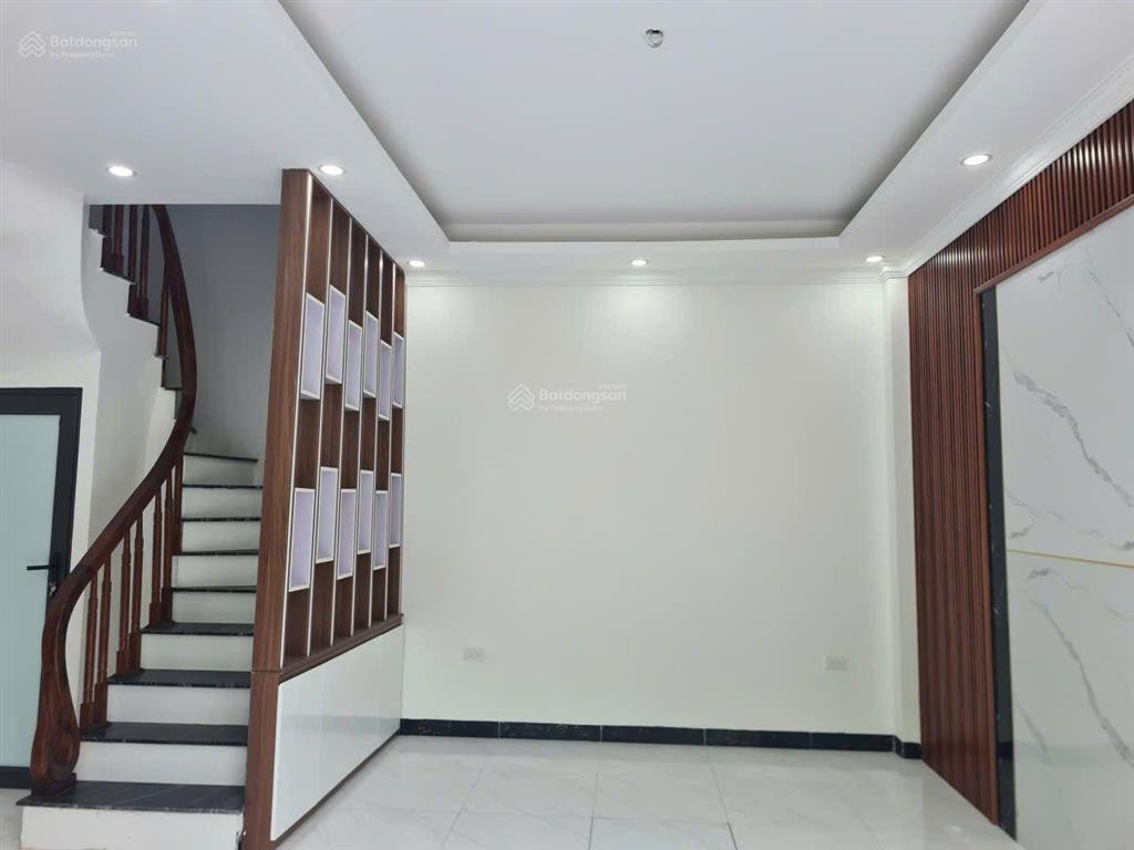 Mới, rẻ, đẹp, cần bán nhanh, nhà 197 phúc lợi
