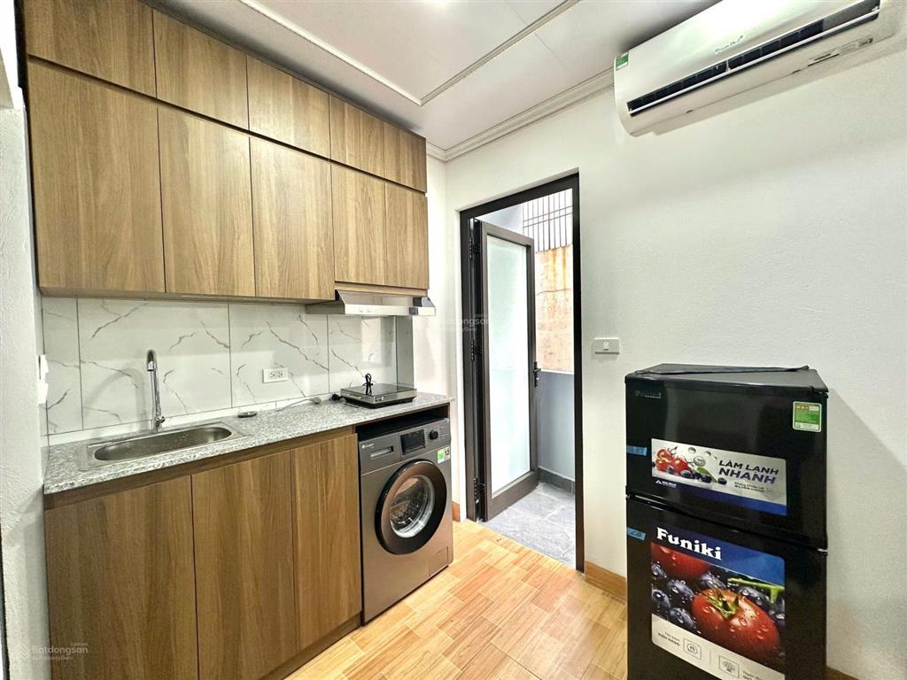 Xem là chốt  studio 5tr5  ô tô tải đỗ cửa  ngõ 2 đại lộ thăng long