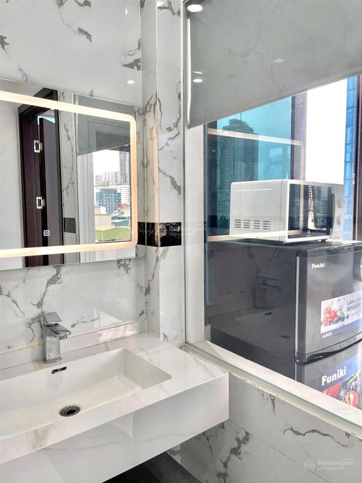 Cho thuê cc mini 1pn, 1wc, 37m2 tại phố nguyễn ngọc vũ, quận cầu giấy, chỉ với 8 triệu vnd
