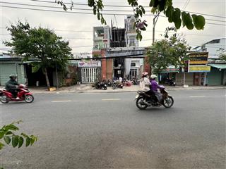 Bán nhà phố mtkd xây mới 250 mã lò (4m*28m 14ty200) đường trước nhà 14m,có sân 7m đậu oto