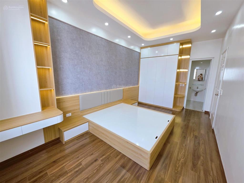 Bán căn hộ chung cư đẹp tại quốc lộ 32, giá thỏa thuận, 80m2, 2pn, 2wc