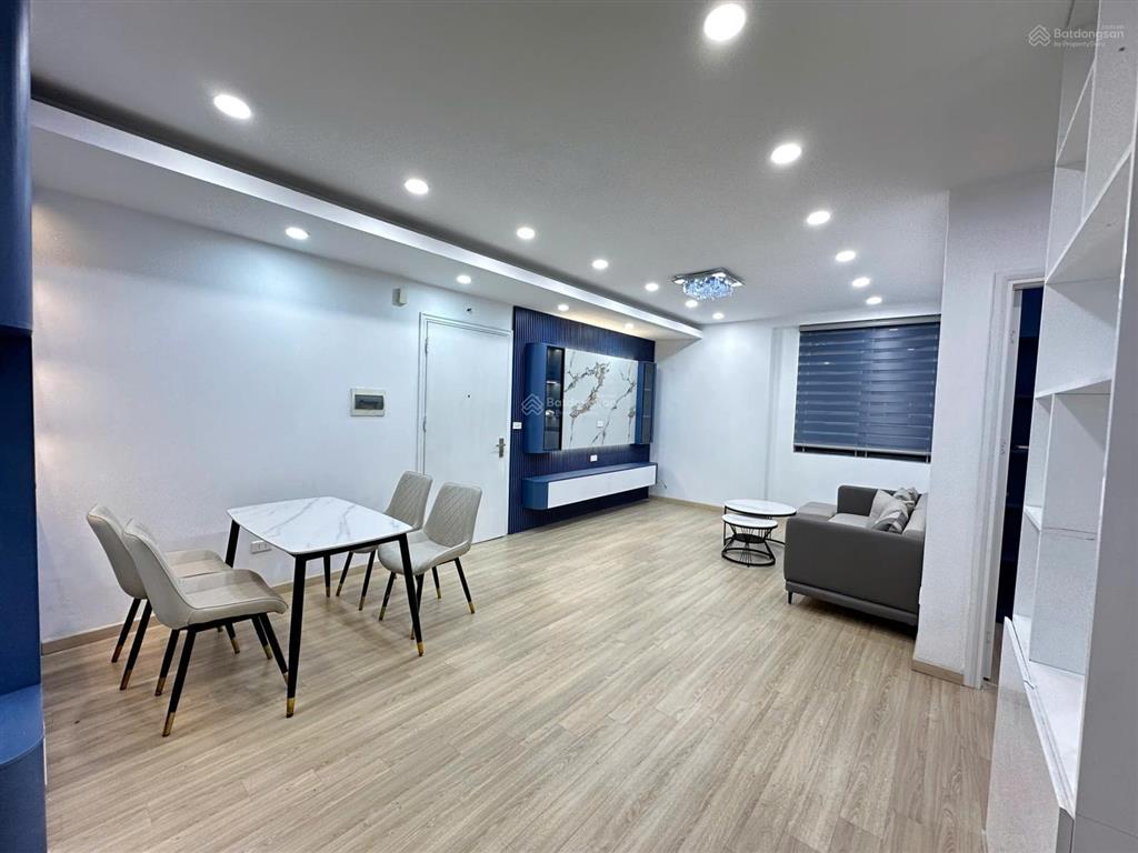 Bán căn góc 80m2, 3 ngủ, 2 vệ sinh