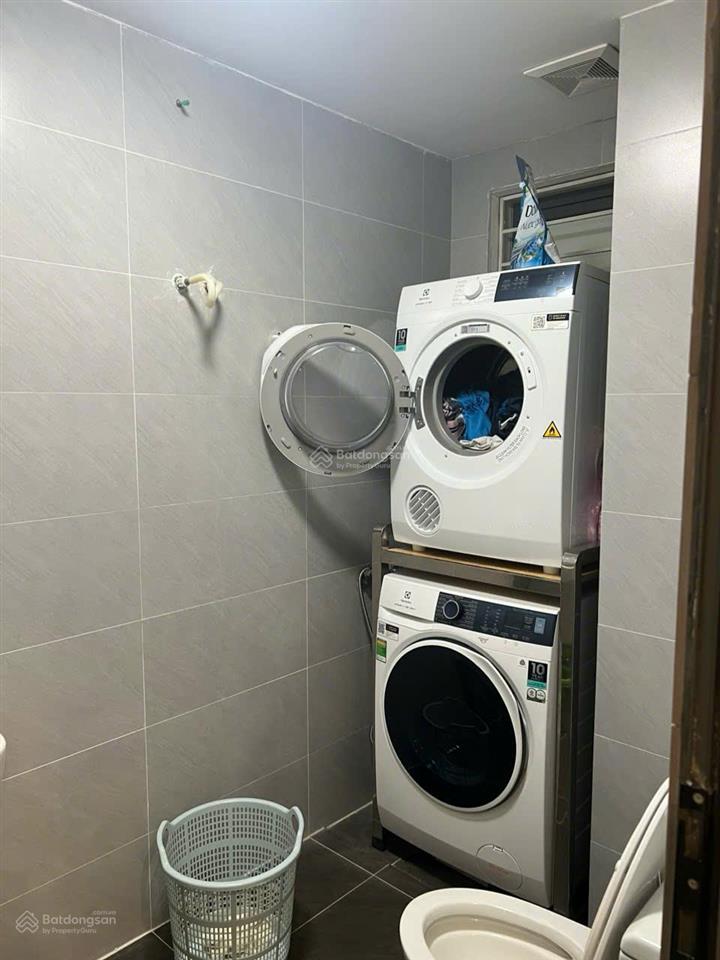Bán căn hộ chung cư 62m2 tại quốc lộ 32, đan phượng, giá 2,3 tỷ, hàng hiếm!