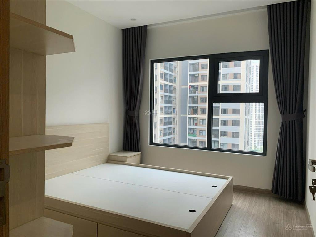 Gấp chỉ 2ty720 bán gấp 2pn 59m2 tặng nội thất như hình, sẵn sổ hồng, hướng đông nam mát cả ngày.
