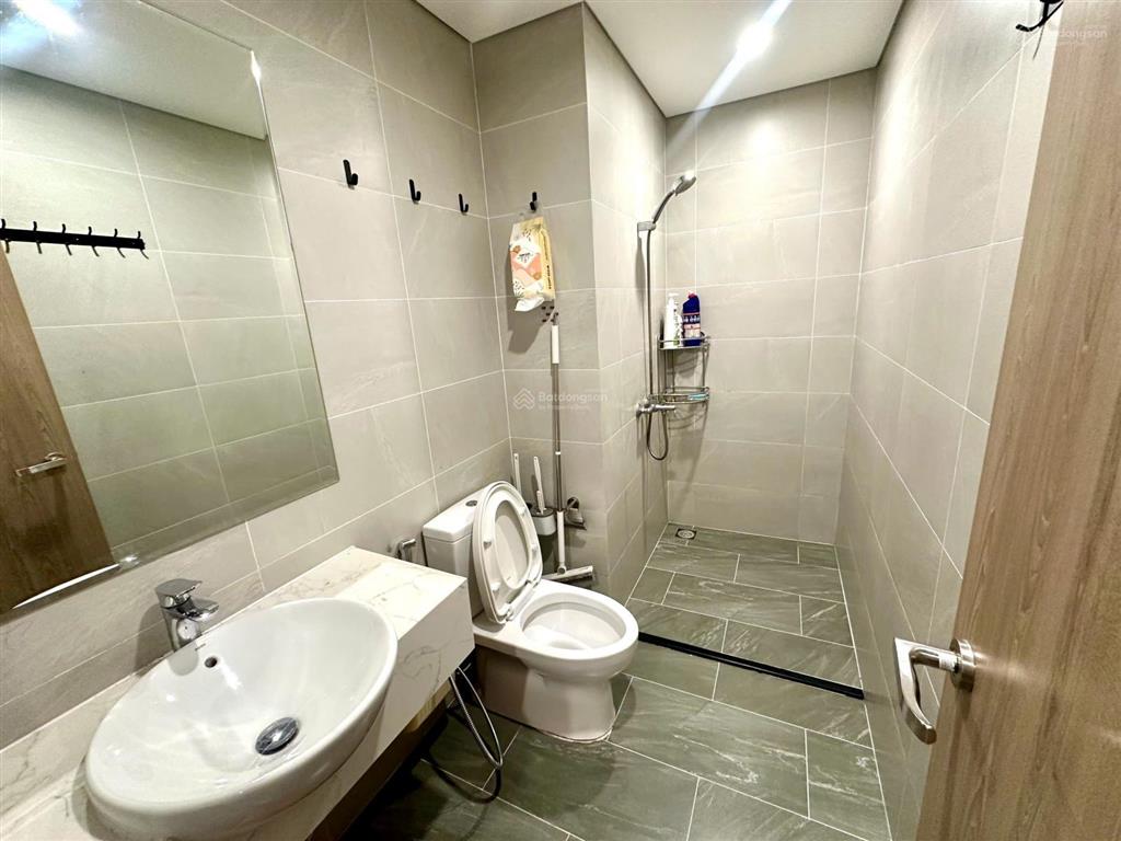 Bán nhanh 1pn+ chỉ 2ty4 diện tích 47m2 full nội thất phân khu beverly solary