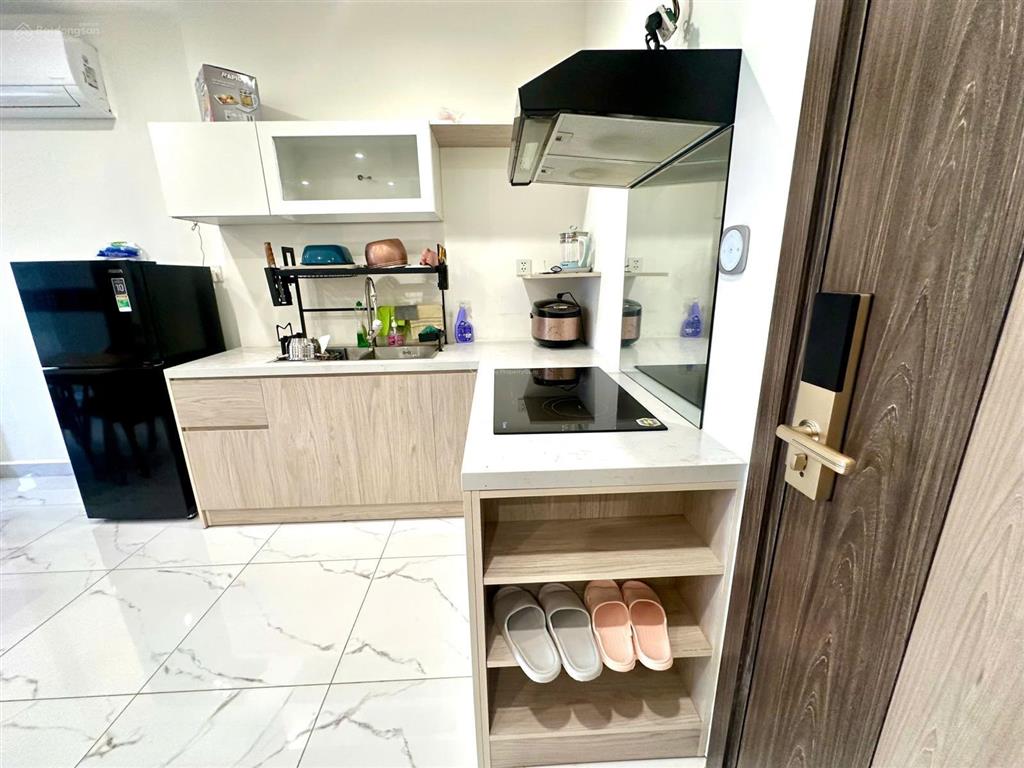Bán nhanh 1pn+ chỉ 2ty4 diện tích 47m2 full nội thất phân khu beverly solary