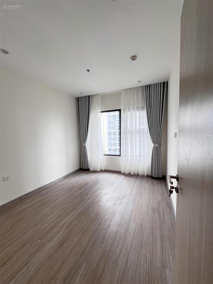 Chủ kẹt bán gấp 2pn1wc phân khu s5 giá 2,6 tỷ hướng đông, đã có sổ