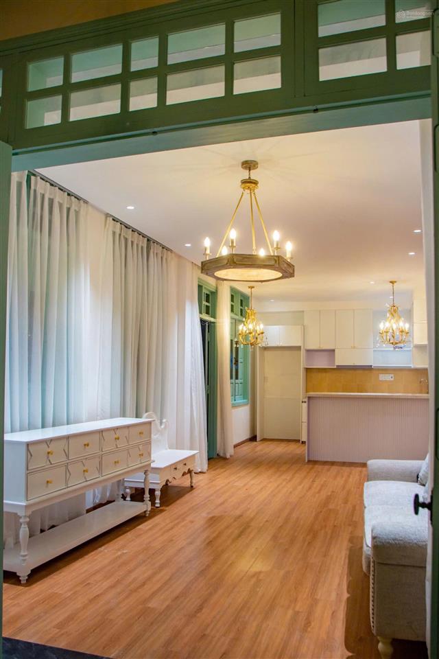 Bán villa 5 phòng hồ bơi, 199,8m2 đất ở đô thị cẩm châu, hội an, đường 10,5m trung tâm, giá 11,5 tỷ