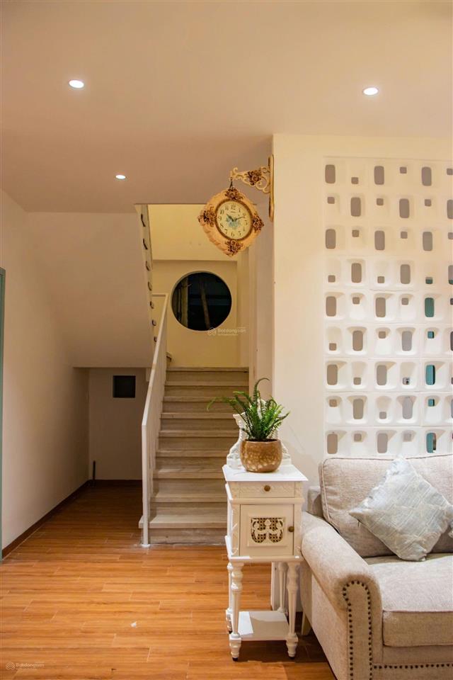 Bán villa 5 phòng hồ bơi, 199,8m2 đất ở đô thị cẩm châu, hội an, đường 10,5m trung tâm, giá 11,5 tỷ