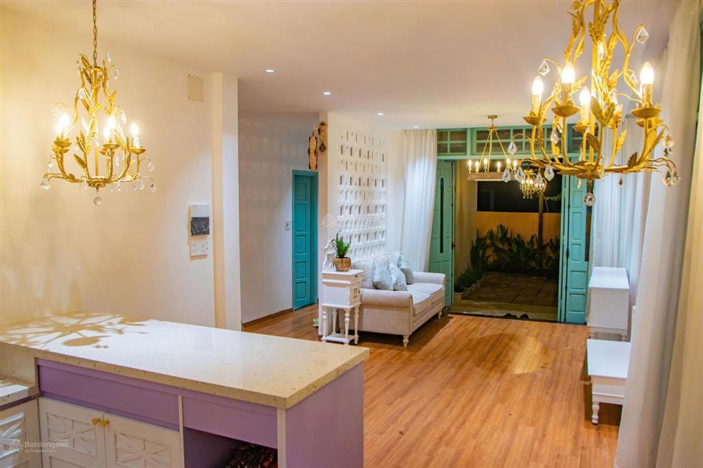 Bán villa 5 phòng hồ bơi, 199,8m2 đất ở đô thị cẩm châu, hội an, đường 10,5m trung tâm, giá 11,5 tỷ