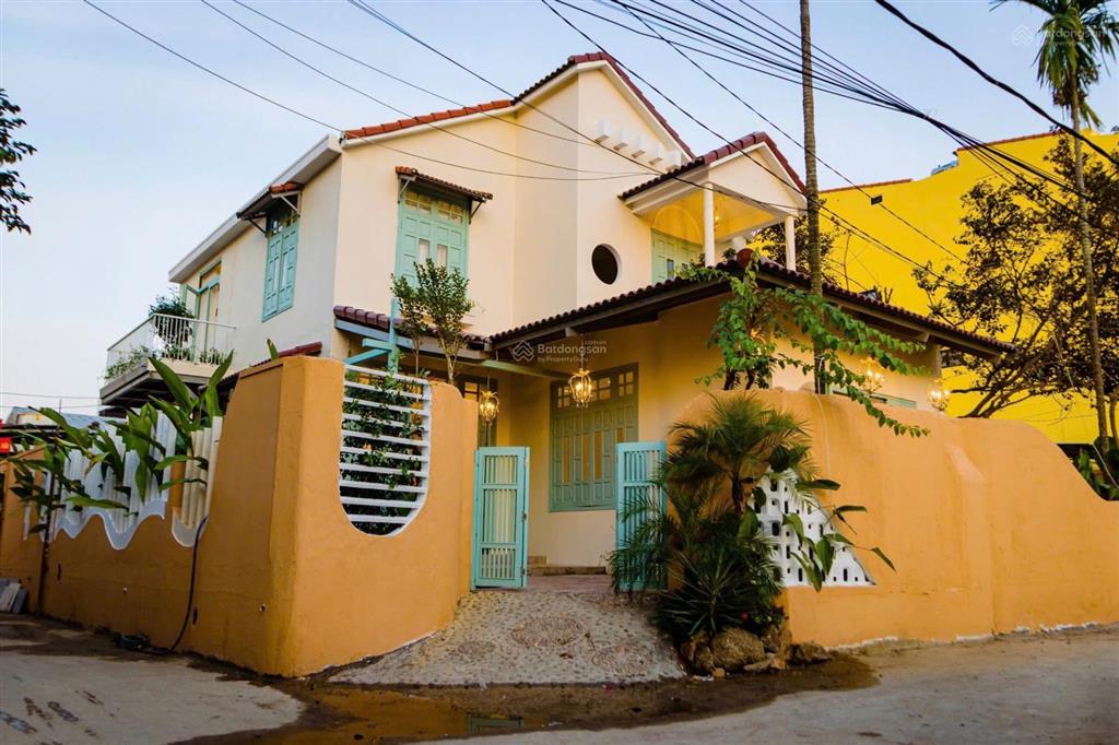 Bán villa 5 phòng hồ bơi, 199,8m2 đất ở đô thị cẩm châu, hội an, đường 10,5m trung tâm, giá 11,5 tỷ