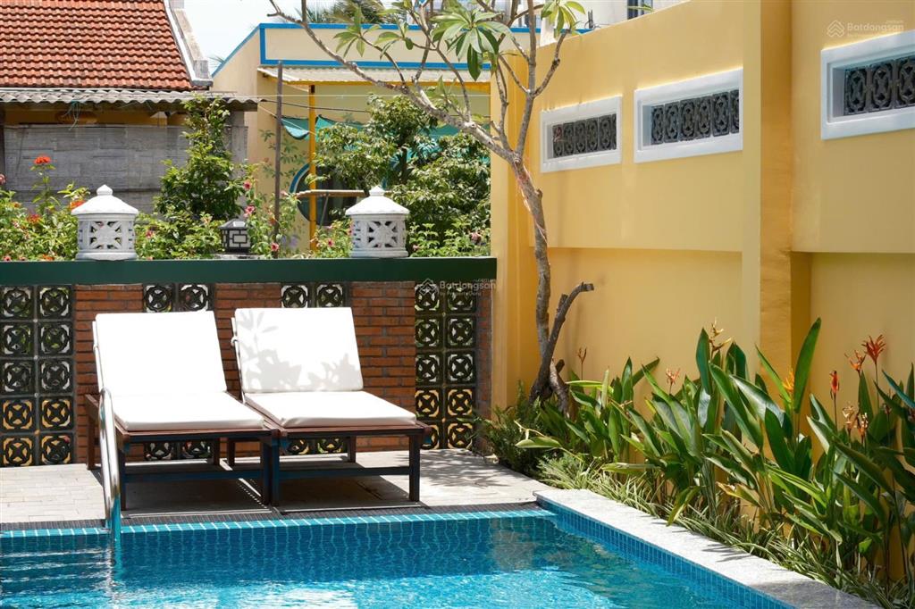 Bán villa 12 phòng hồ bơi, dòng tiền 130tr/tháng, 180m2 ont võng nhi cẩm thanh hội an, giá 10,5 tỷ