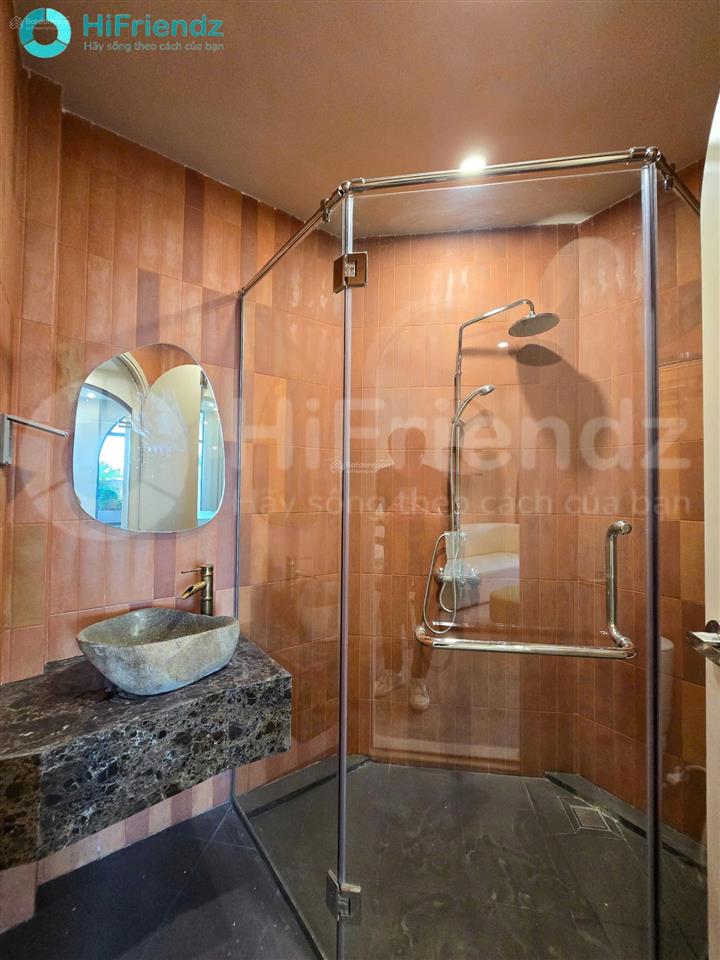 Căn hộ 1pn  1wc  45m2  đường lê văn lương ngay lotte quận 7, tiện về quận 4