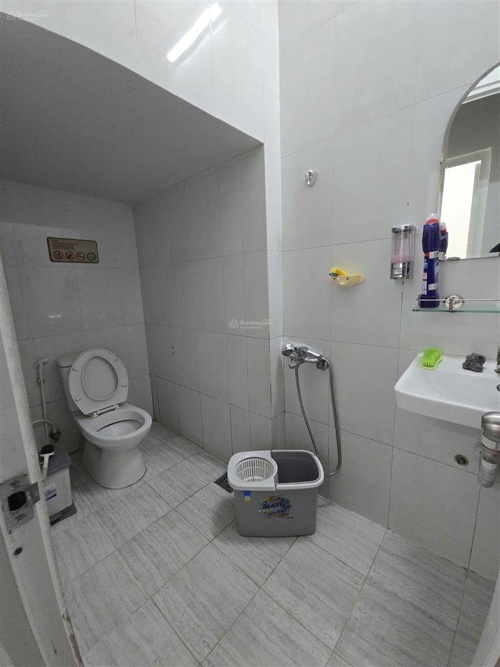 Mặt bằng kinh doanh mặt tiền đường trần trọng cung  quận 7 | ~40m2 | vỉa hè rộng | lối đi riêng