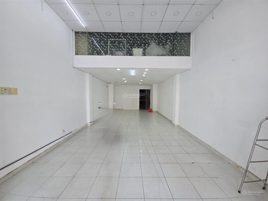 Mặt bằng kinh doanh ngay mặt tiền đường lâm văn bền  quận 7 | 65m2 | khu sầm uất