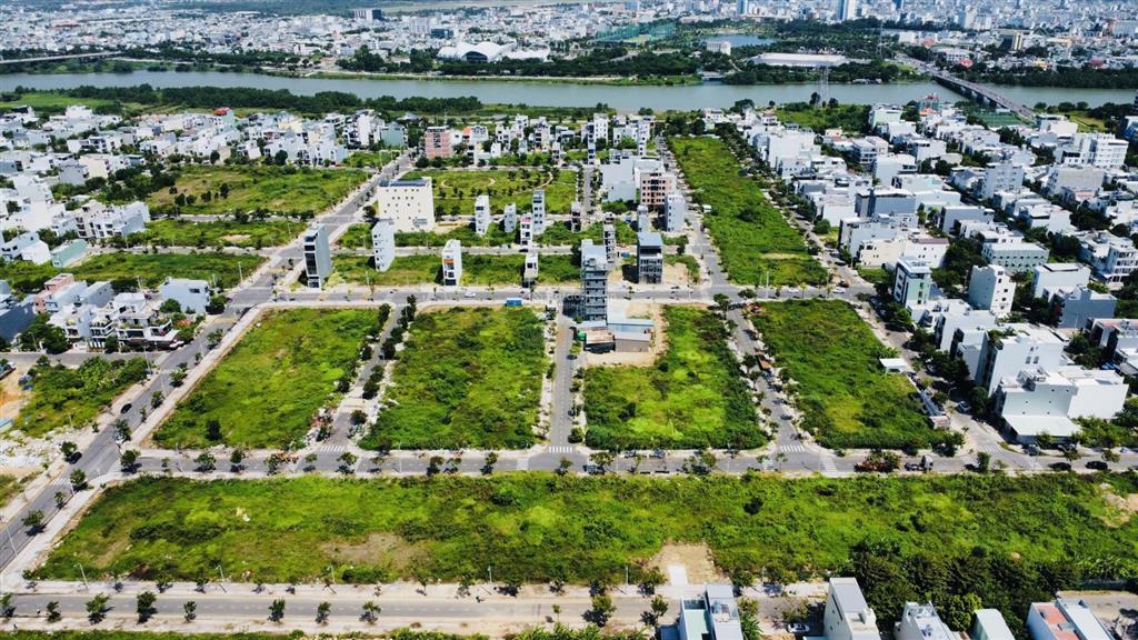 Hàng năm chủ  cồn dầu 18 (view trường học).