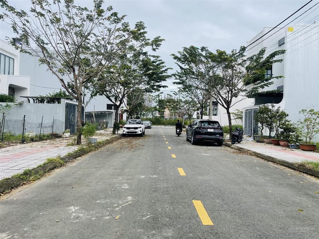 [ hàng chính chủ  nam hoà xuân  đã có sổ đỏ] giá tốt, rẻ hơn thị trường 100tr. 0564 113 ***