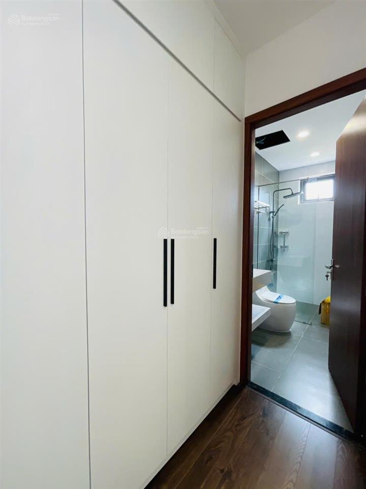 Nhà đẹp nam hoà xuân 3 tầng full 4pn giá tốt