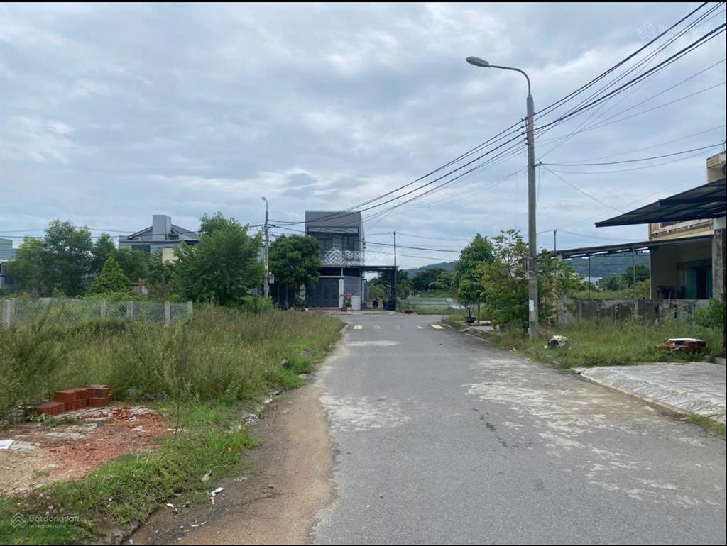 Bán gấp lô đất phường liên chiểu  150m2. giá 2 tỷ 7 (có thương lượng)