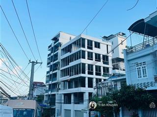Bán tòa căn hộ 7 tầng bắc nha trang, 120m2, mt 11m, gần biển, thu 150tr/tháng