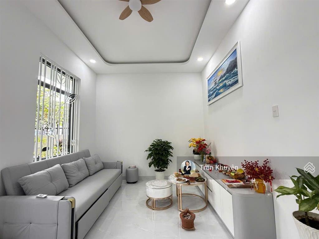 Nhà cấp 4 mới đẹp hẻm ô tô nguyễn khuyến  vĩnh hải, gần biển, sổ hồng fullthổ cư