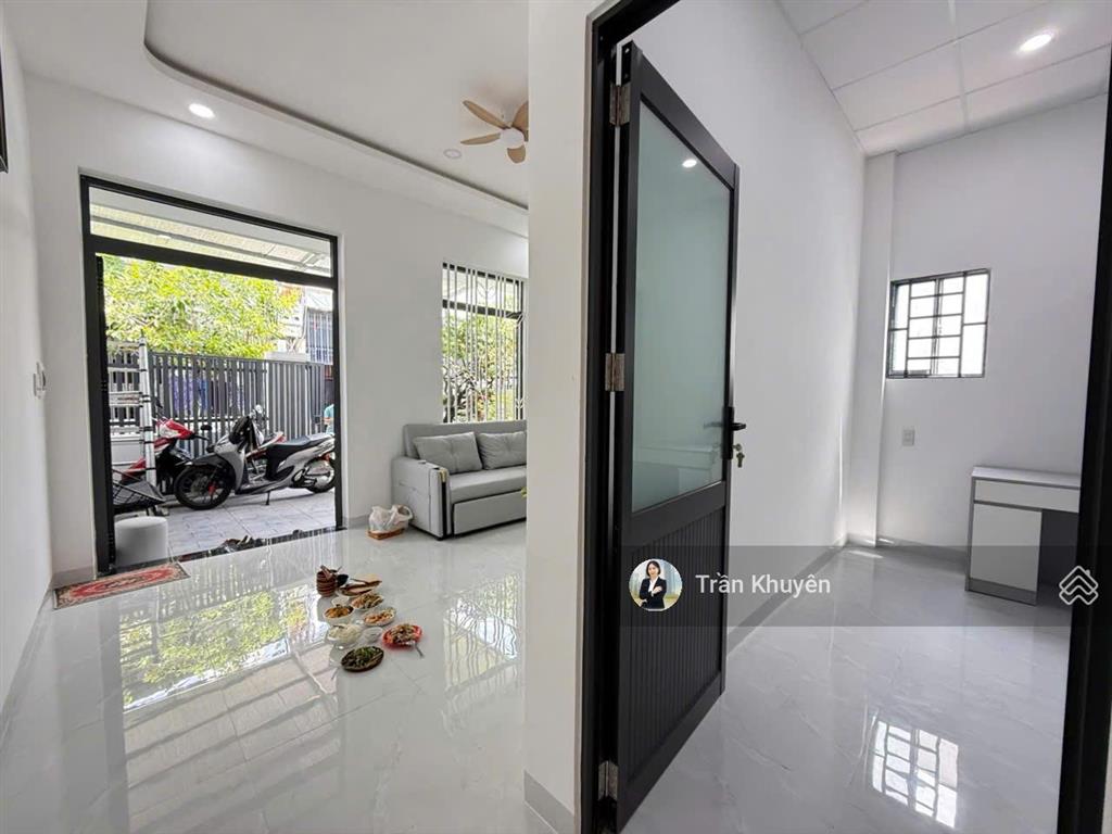 Nhà cấp 4 mới đẹp hẻm ô tô nguyễn khuyến  vĩnh hải, gần biển, sổ hồng fullthổ cư