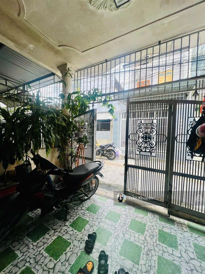Bán đất tặng nhà hẻm ô tô đường phạm tu  gần biển nha trang khu dân cư an ninh  giá 4,35 tỷ