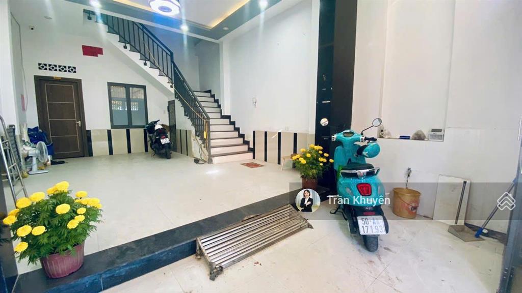 Nhà 3 tầng 5 phòng khép kín  thu nhập 18tr/tháng  gần chợ phương sài