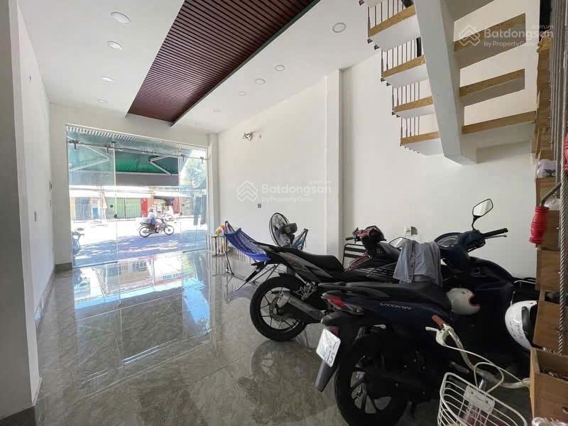 Chính chủ bán nhà mặt tiền lê hồng phong nha trang | giá 8,65 tỷ còn thương