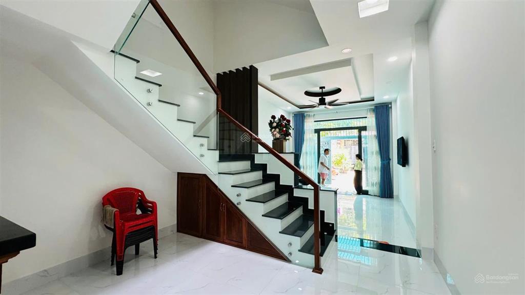 Bán nhà khu đô thị hà quang 2, nha trang | đang cho thuê 18 triệu/tháng | giá 7,8 tỷ