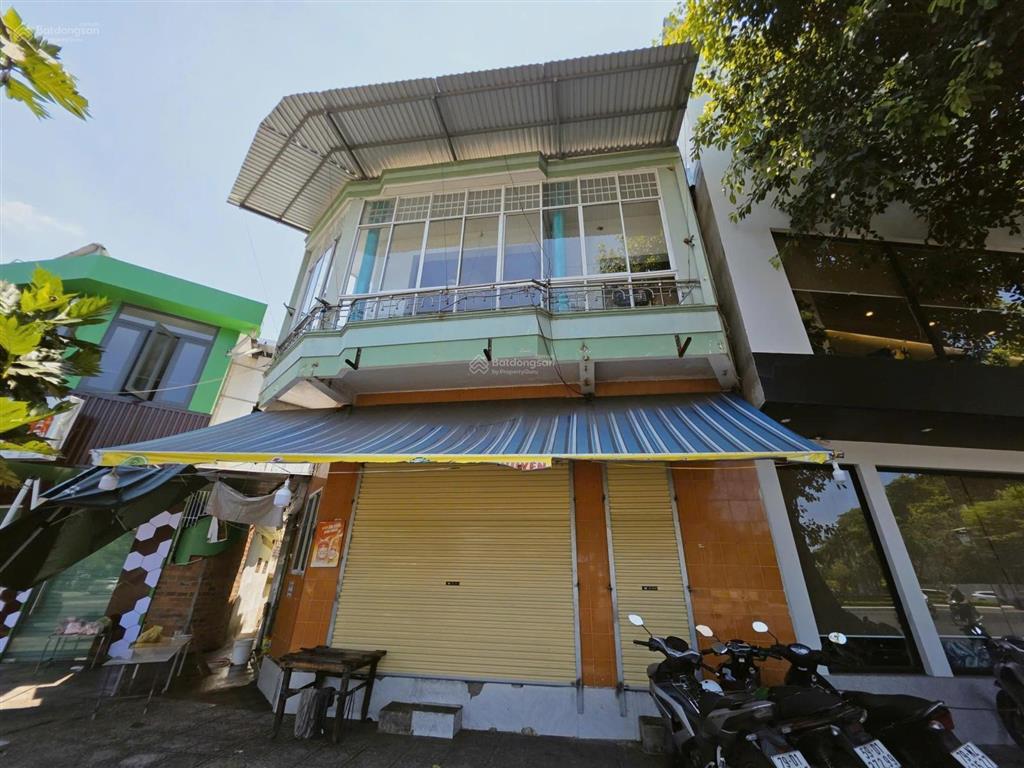 Hạ giá 8,8 tỷ  mặt tiền phạm văn đồng  ngay cầu trần phú nha trang