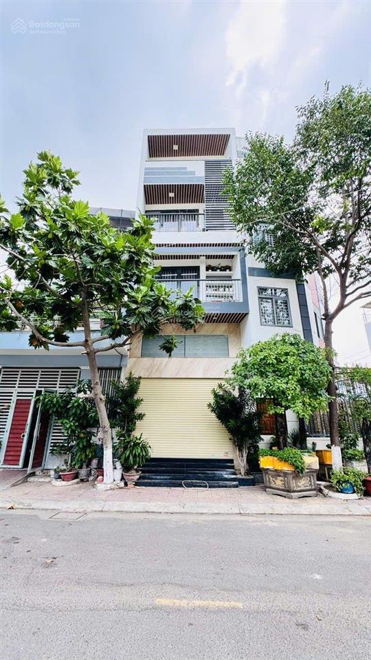Giảm 7 tỷ bán nhà 4 tầng mặt tiền đường trường sơn nha trang