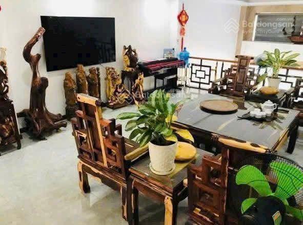 Giảm 7 tỷ bán nhà 4 tầng mặt tiền đường trường sơn nha trang