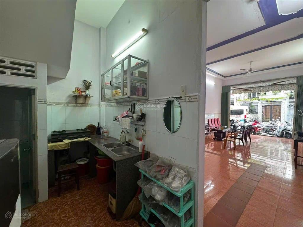 Nhà 2 tầng đường trịnh phong nha trang có dòng tiền thuê 12tr/tháng