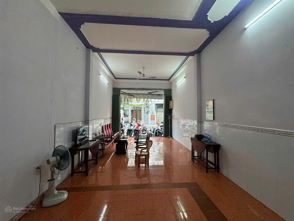 Nhà 2 tầng đường trịnh phong nha trang có dòng tiền thuê 12tr/tháng