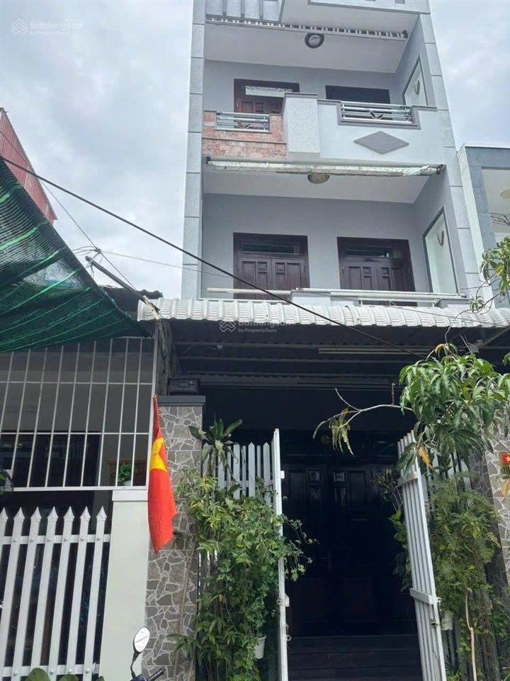 Nhà đường lê hồng phong nha trang hạ giá 4,4 tỷ  nhà 3 tầng mê đúc