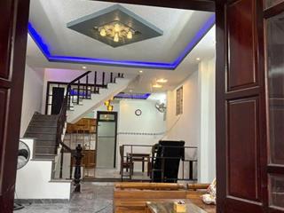 Nhà đường lê hồng phong nha trang hạ giá 4,4 tỷ  nhà 3 tầng mê đúc
