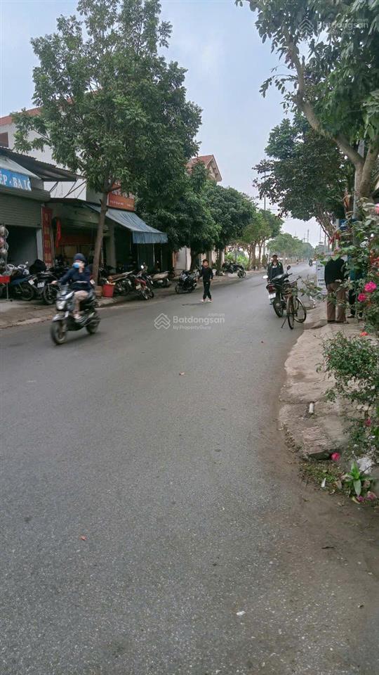 Bán 1.972m² đất nông nghiệp gia lâm, gần chợ, trường học, khu tái định cư, giá chỉ 1,8 triệu/m²