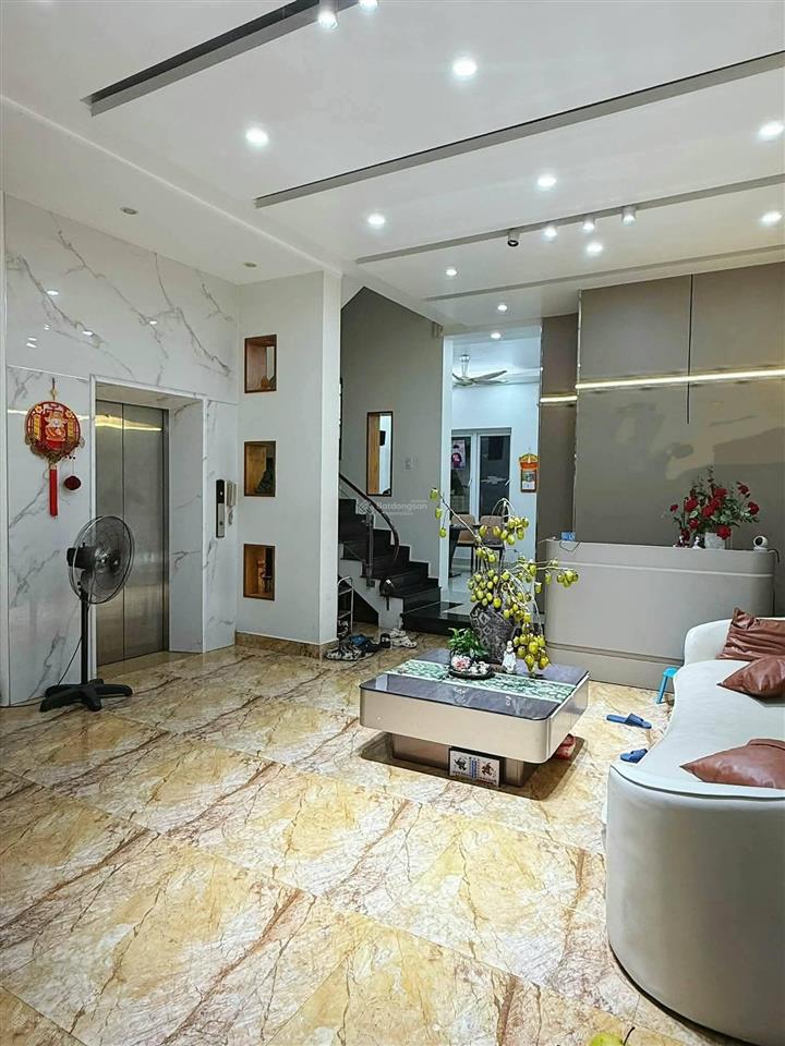 Chính chủ phố vip cát cụt 90m x 6,5 tầng thang máy full nội thất chỉ 11.8 tỷ thông số đẳng